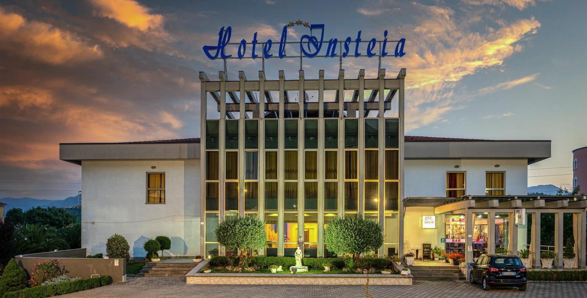 Hotel Insteia ポッラ エクステリア 写真